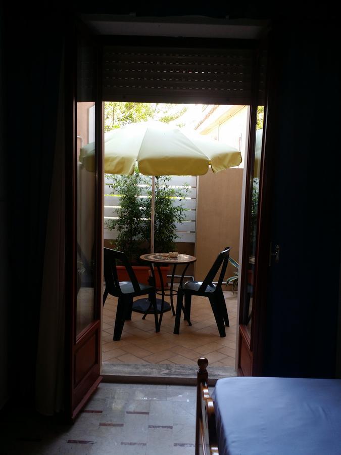 Hotel Annibale Isola Di Capo Rizzuto Exterior photo