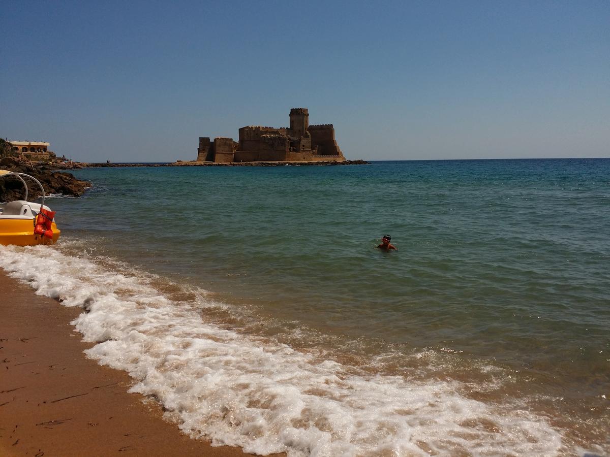 Hotel Annibale Isola Di Capo Rizzuto Exterior photo